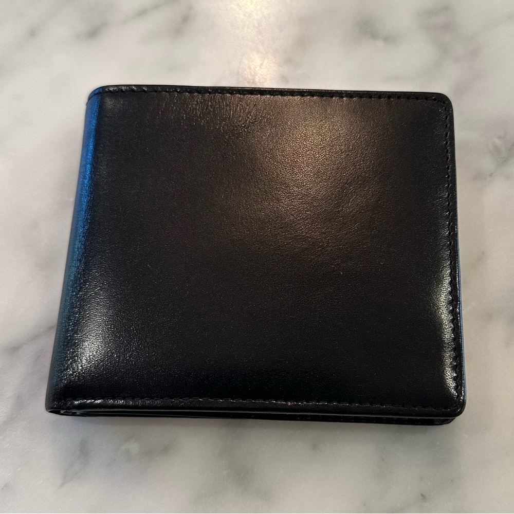 Danier Black Leather Men’s Wallet NWOT